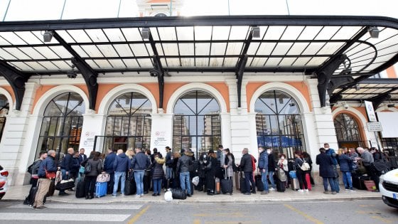 Emiliano, treni da nord altri focolai