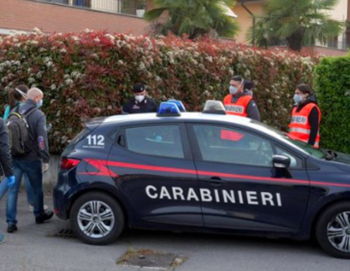 Bomba sotto l’auto di una imprenditrice foggiana