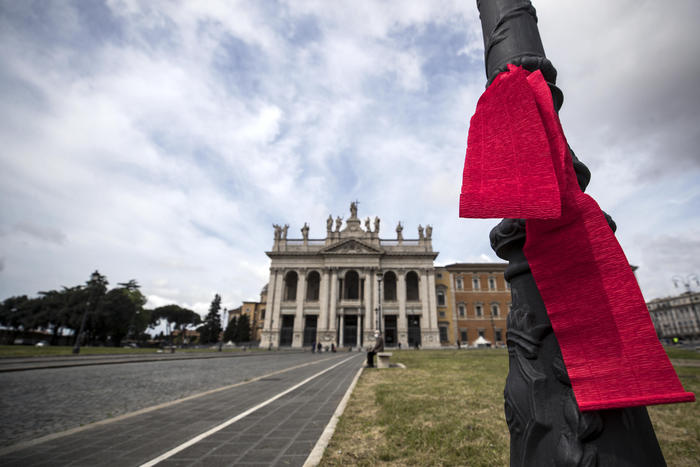 Primo maggio senza piazze. Catalfo: ‘In arrivo oltre 20 miliardi per sostegno a tutti i lavoratori’