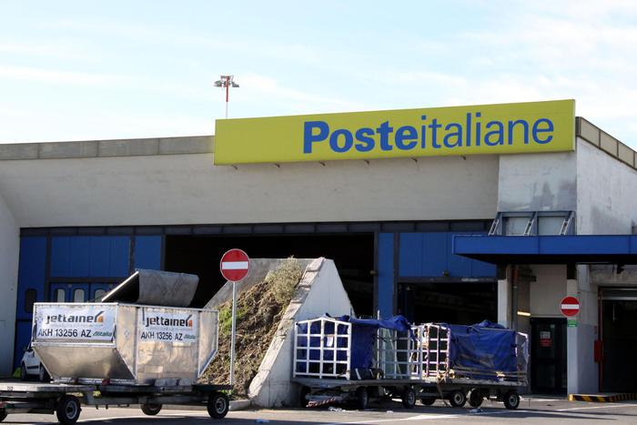 Plichi bomba, quarta busta sospetta recapitata a Roma