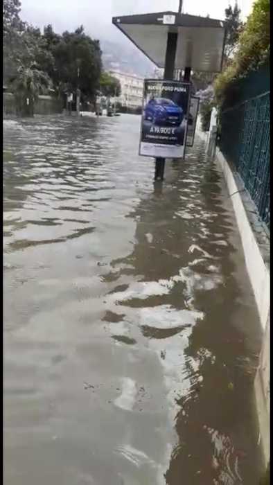 Maltempo: strade di Mondello come fiume